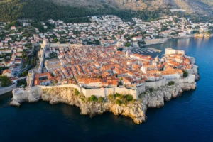 Dubrovnik slikan dronom iz ptičije perspektive
