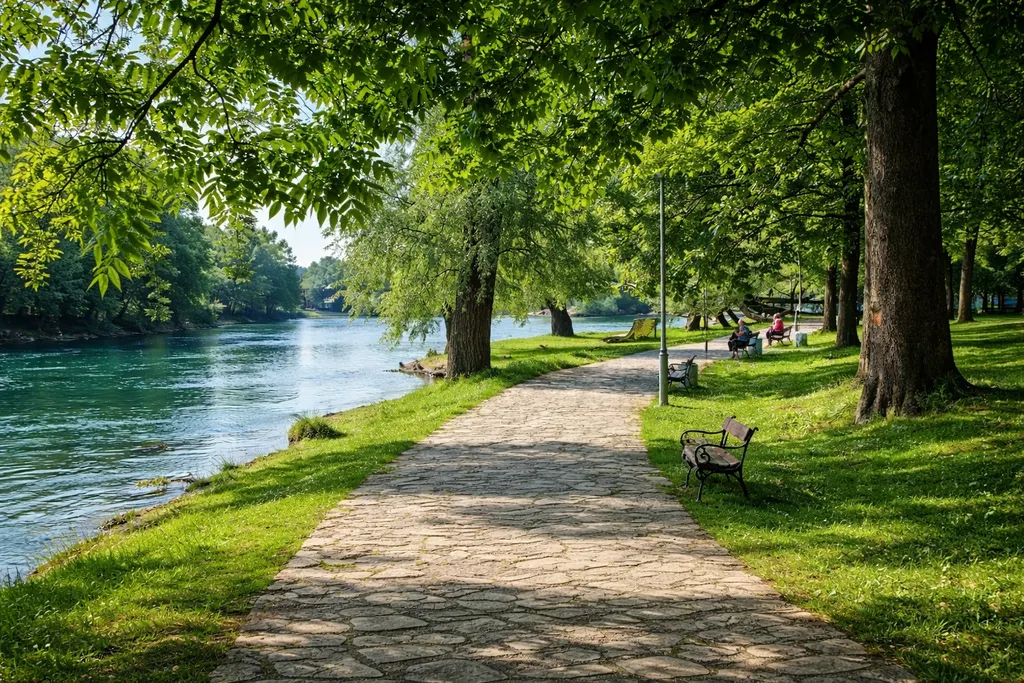 Šetnja uz Unu u Bihaću, gradska obala i rijeka